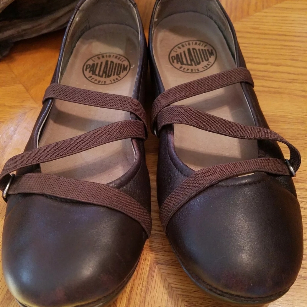 Palladium Slip On Mary Janes Brown Leather Women's